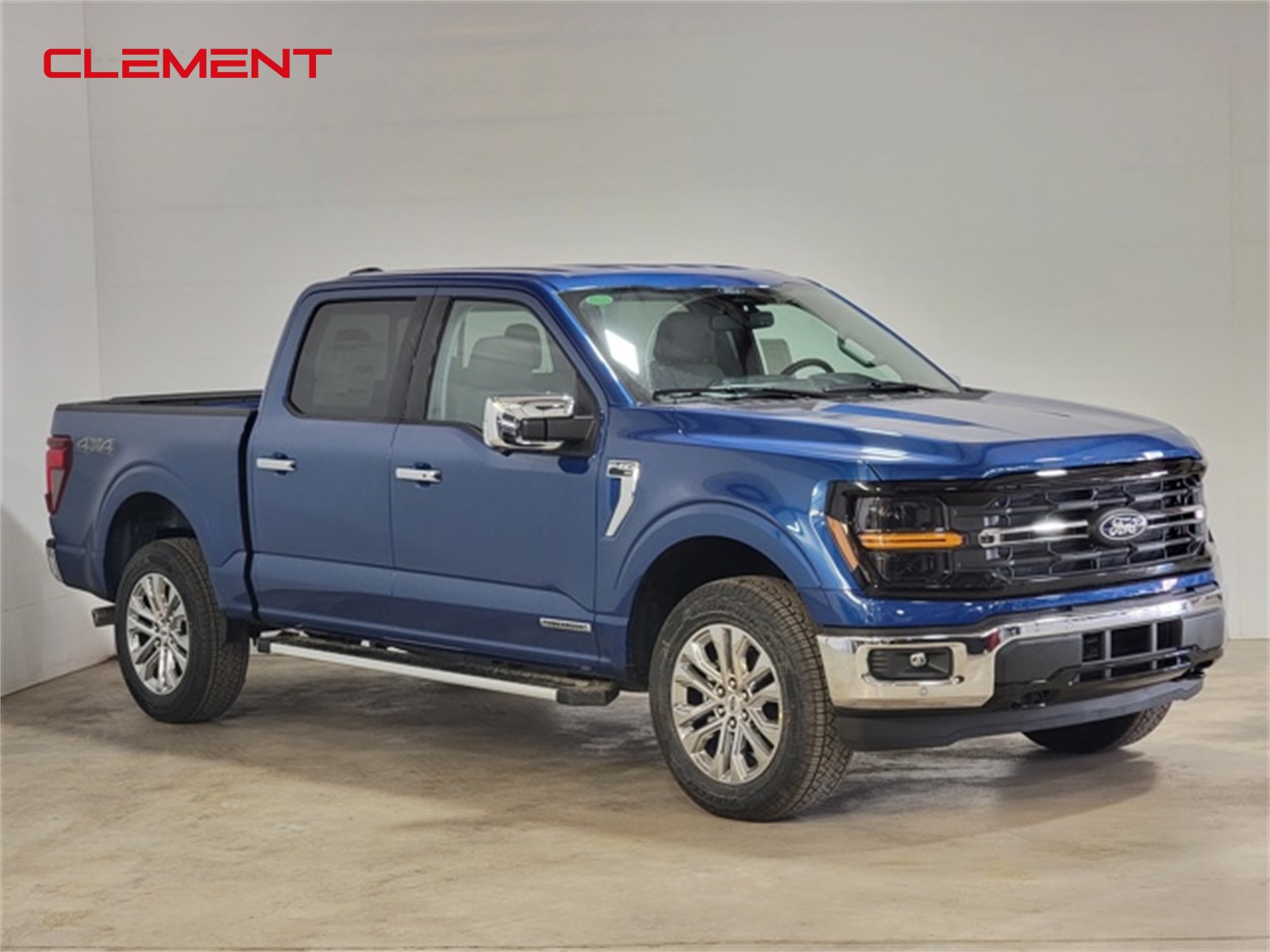 2025 Ford F-150 XLT photo 3