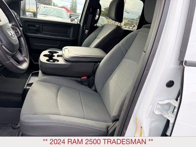 2024 Ram 2500 Tradesman photo 12