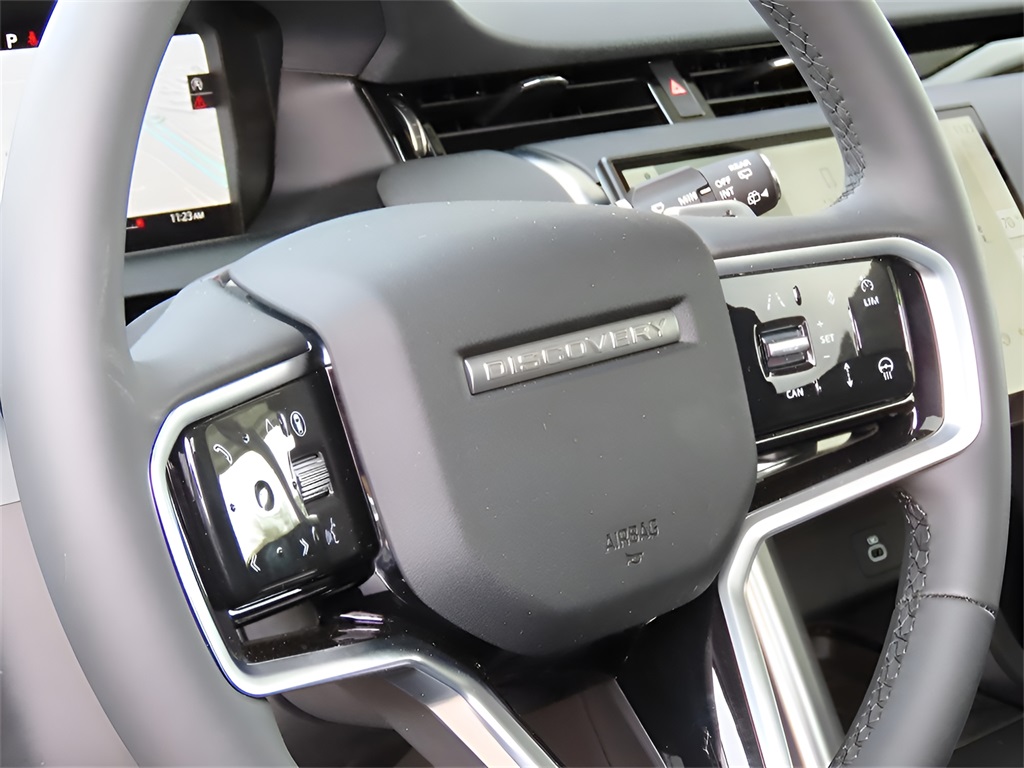 2025 Land Rover Discovery Sport S photo 28