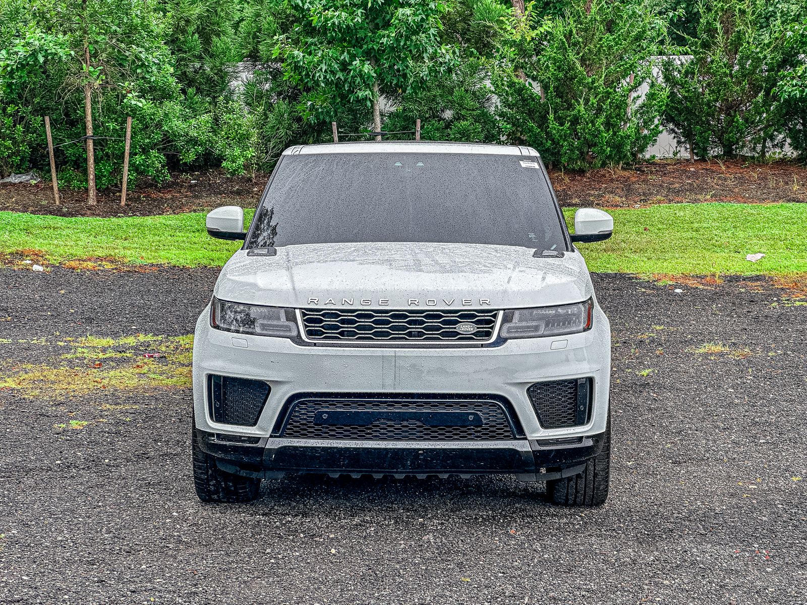 2019 Land Rover Range Rover Sport HSE photo 2