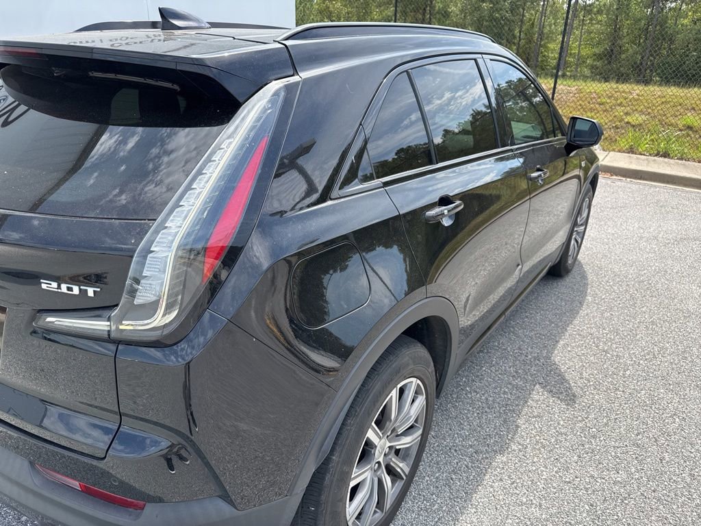 2019 Cadillac XT4 Sport photo 4