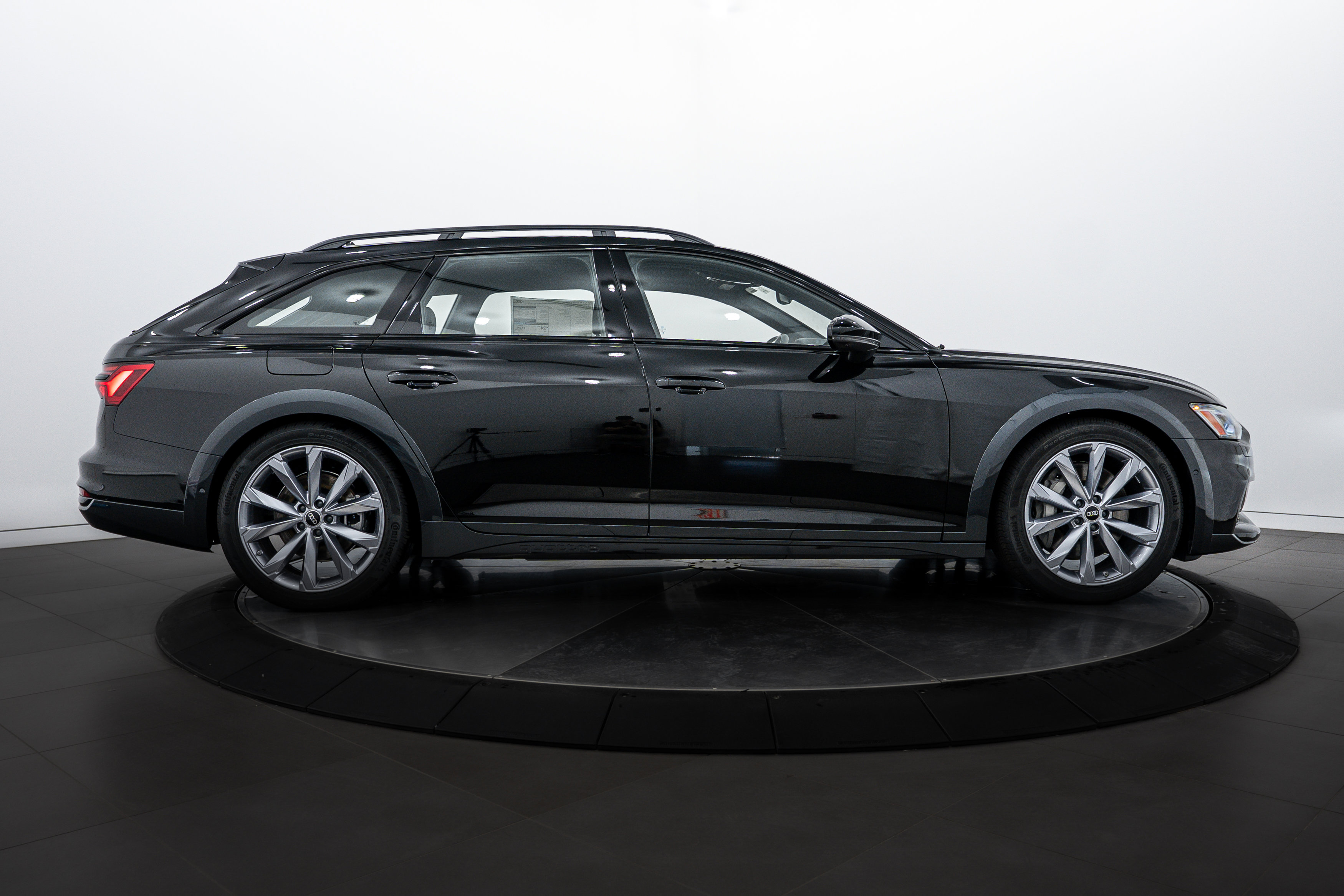 2026 Audi A6 Allroad Quattro Premium Plus photo 3