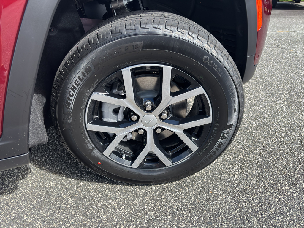 2025 Jeep Grand Cherokee Limited photo 19