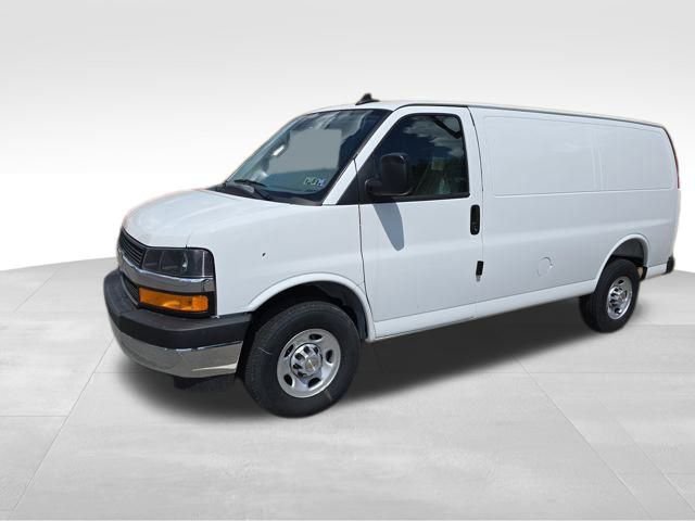 2025 Chevrolet Express Cargo Work Van's photo