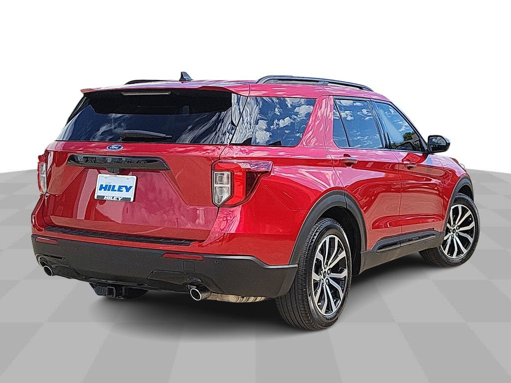 2022 Ford Explorer ST-Line photo 6