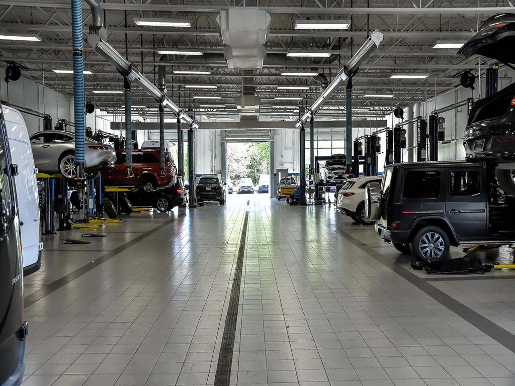 2026 Mercedes Benz GLC 350e 4MATIC photo 21