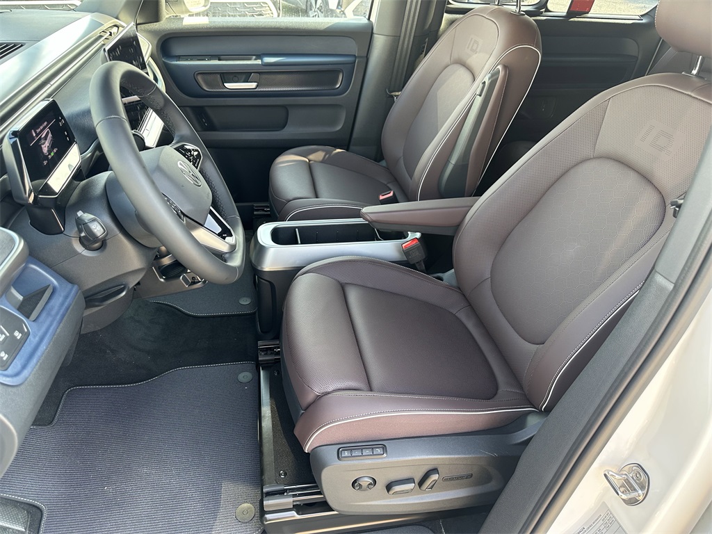 2025 Volkswagen ID. Buzz Pro S photo 10