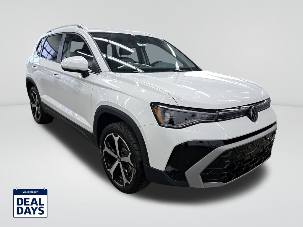 2025 Volkswagen Taos SEL photo 3
