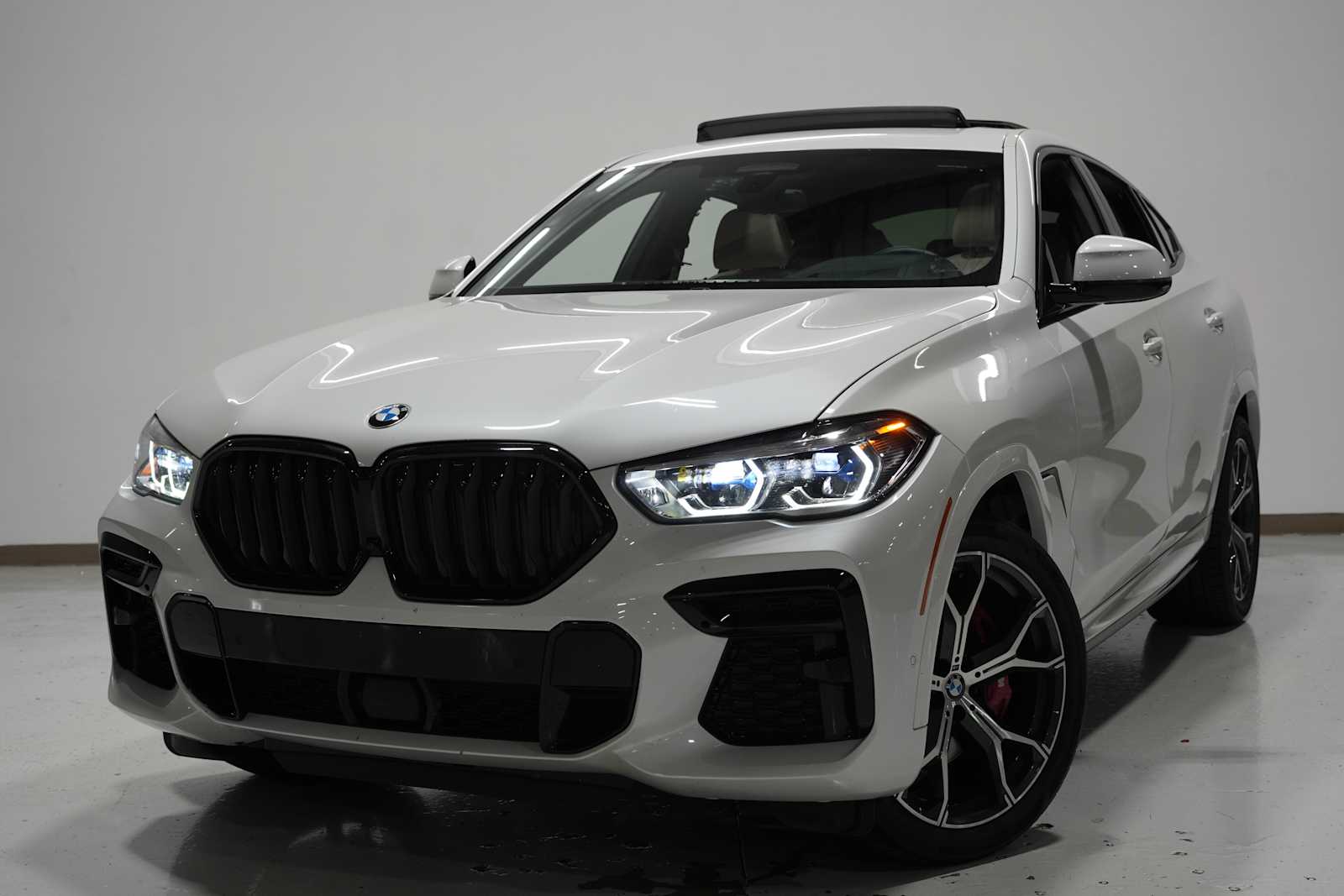 2022 BMW X6 xDrive40i