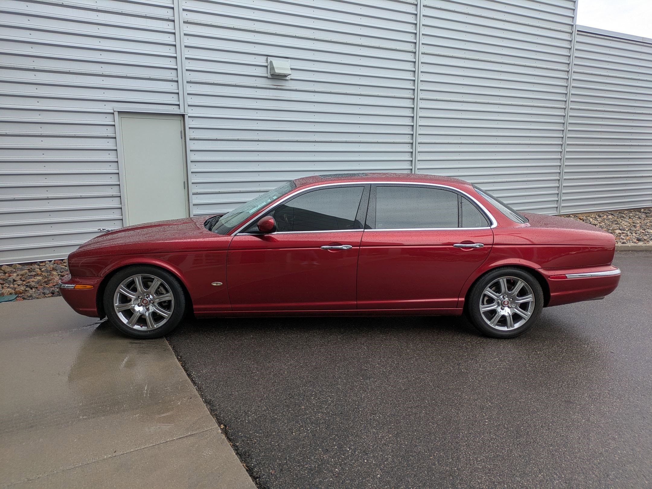 2006 Jaguar XJ XJ8 LWB photo 2