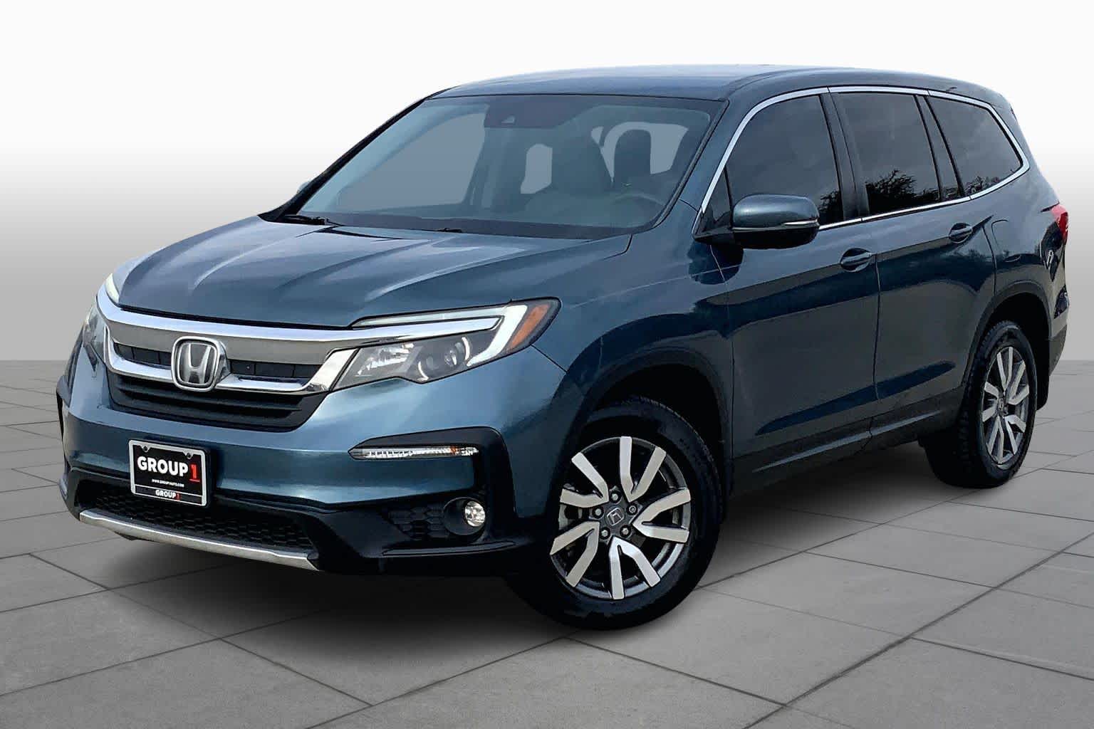 2020 Honda Pilot EX's photo