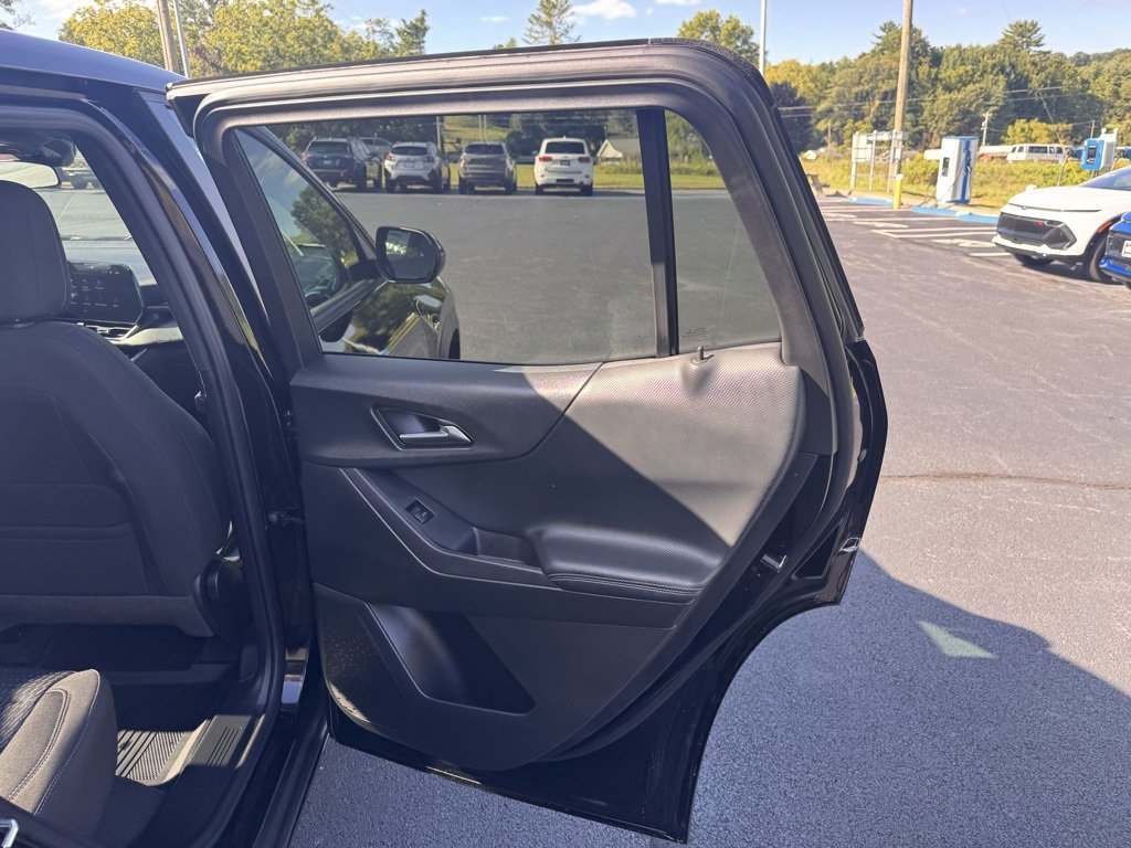 2026 Chevrolet Equinox LT photo 23