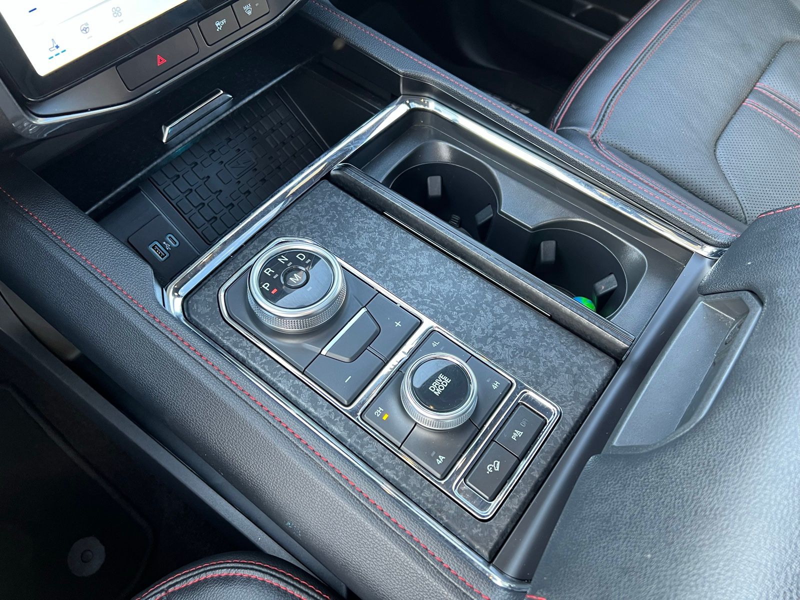 2022 Ford Expedition MAX Limited photo 13