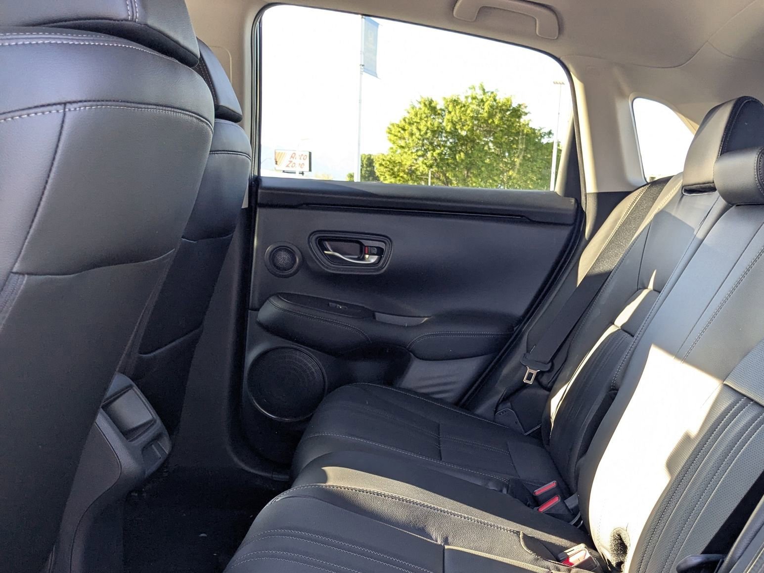 2026 Honda HR-V EX-L photo 15