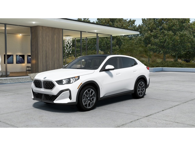 2026 BMW X2 28i's photo