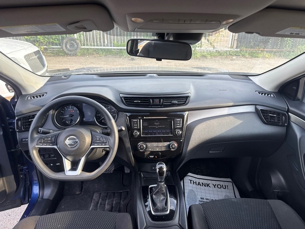 2022 Nissan Rogue Sport S photo 6