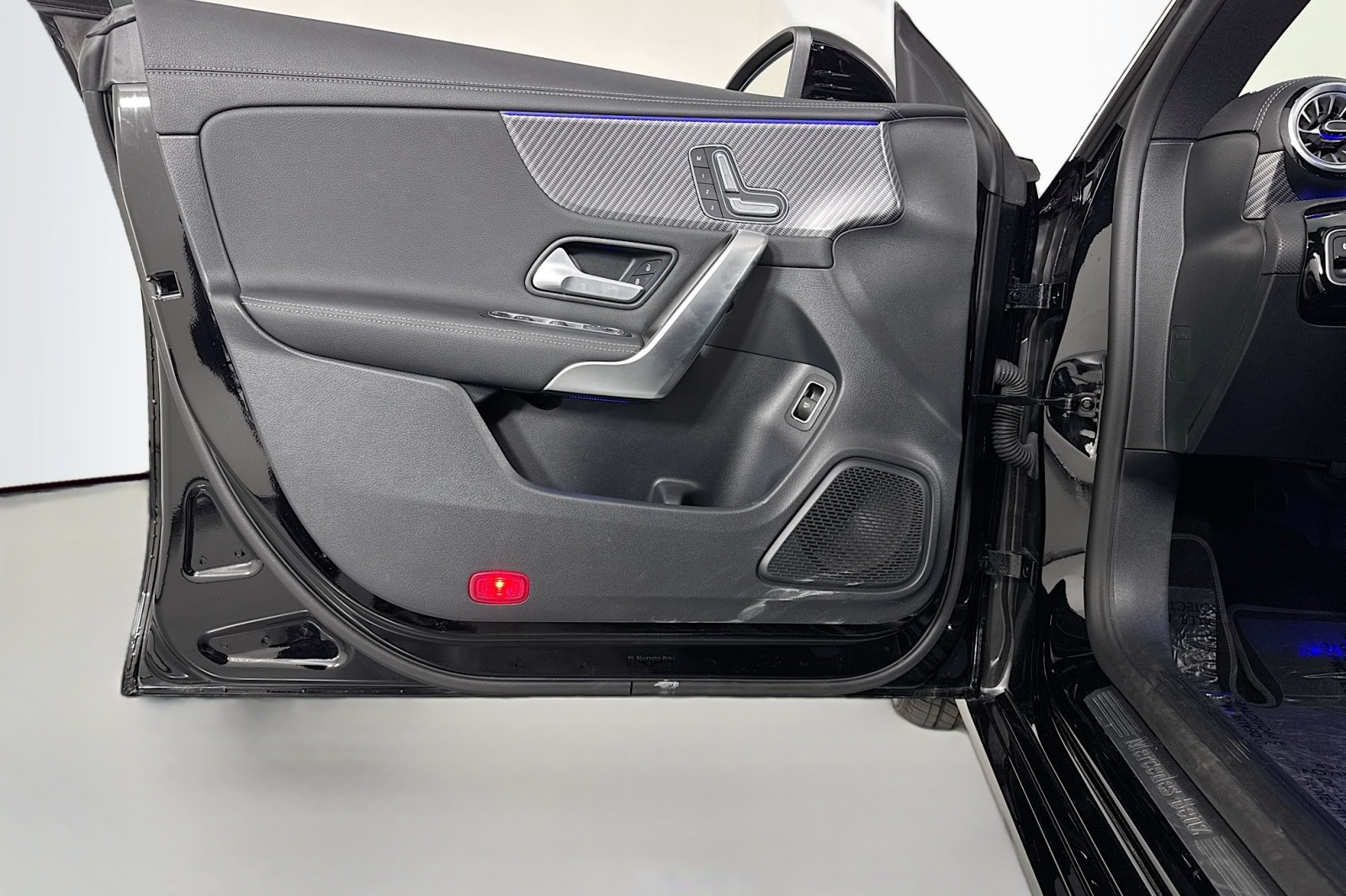 2025 Mercedes Benz CLA 250 4MATIC photo 19