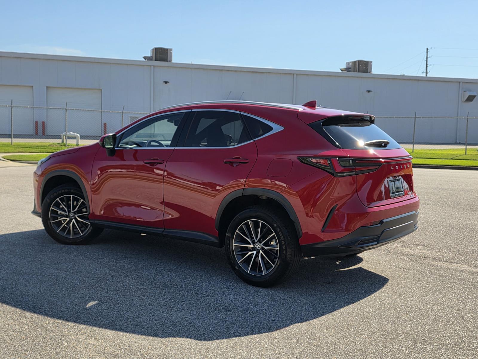 2022 Lexus NX 350 Premium photo 4