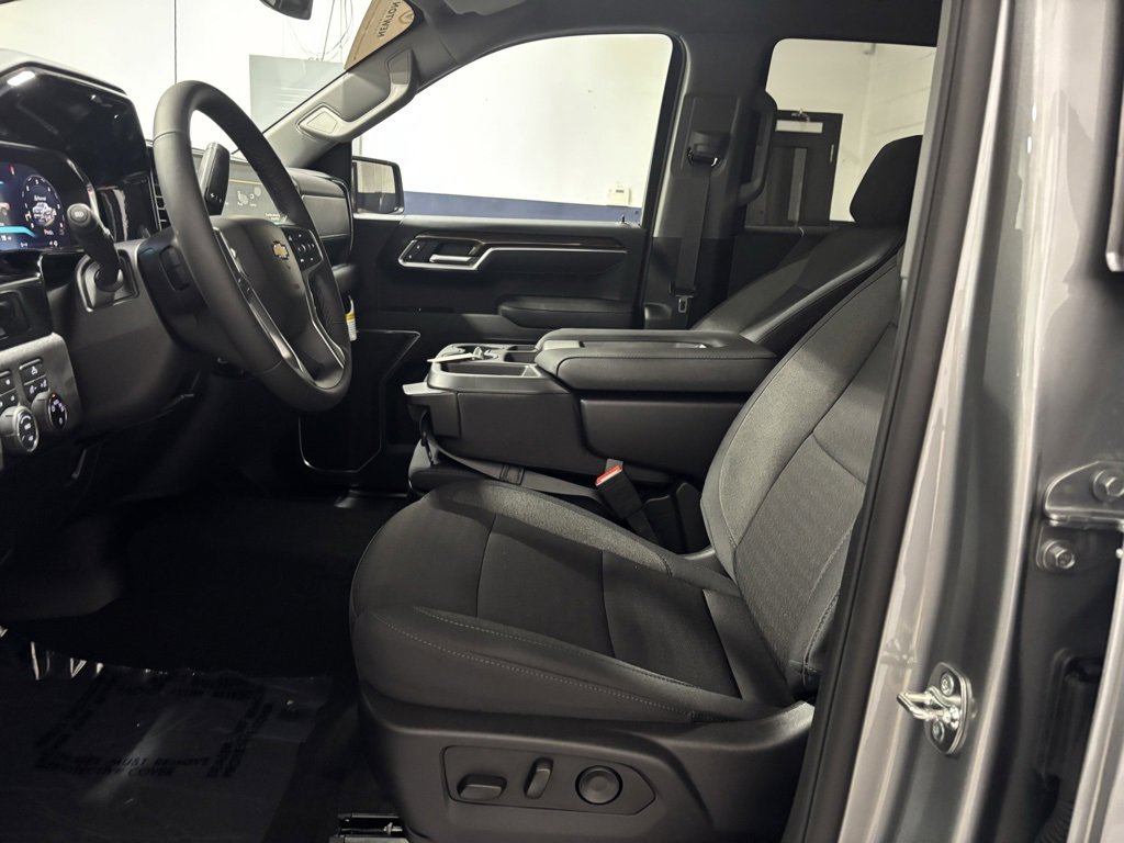 2026 Chevrolet Silverado 1500 LT photo 22