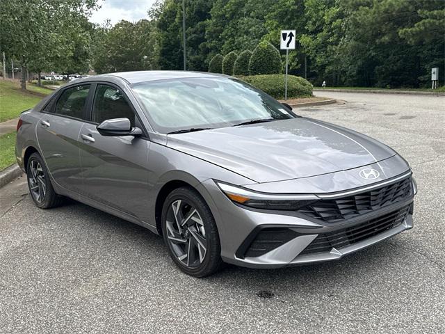 2025 Hyundai Elantra Hybrid SEL Sport photo 4