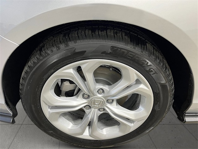 2025 Honda Accord LX photo 10
