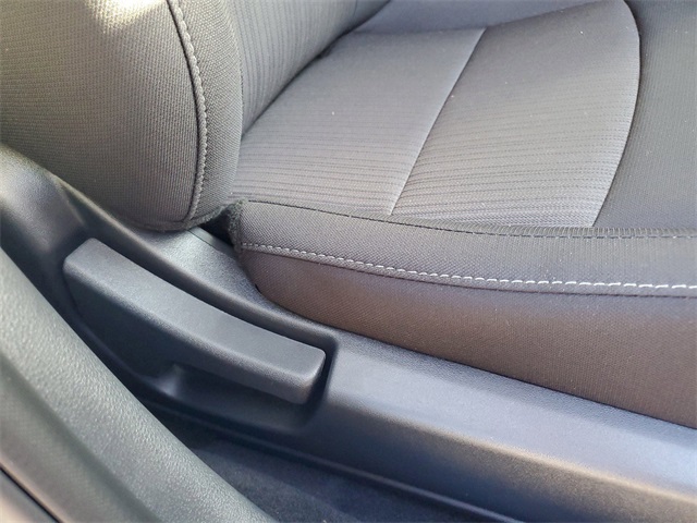 2025 Nissan Sentra SV photo 29