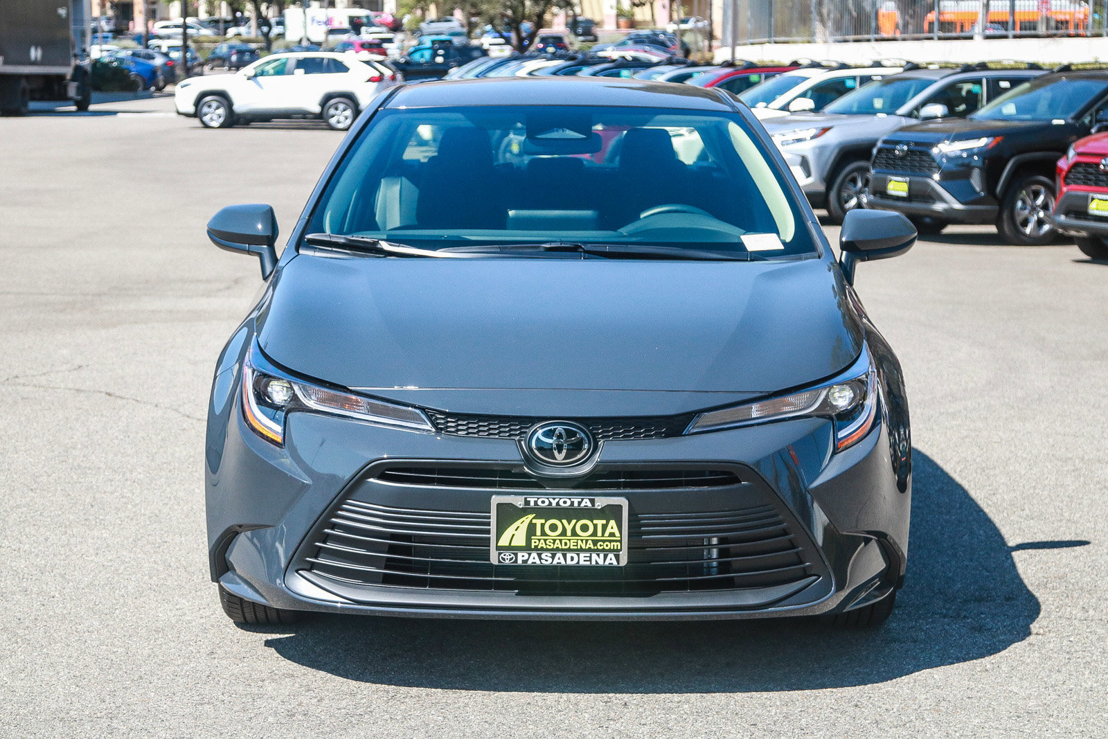 2025 Toyota Corolla LE photo 2
