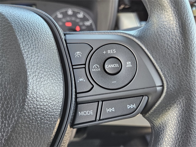 2025 Toyota Corolla LE photo 24
