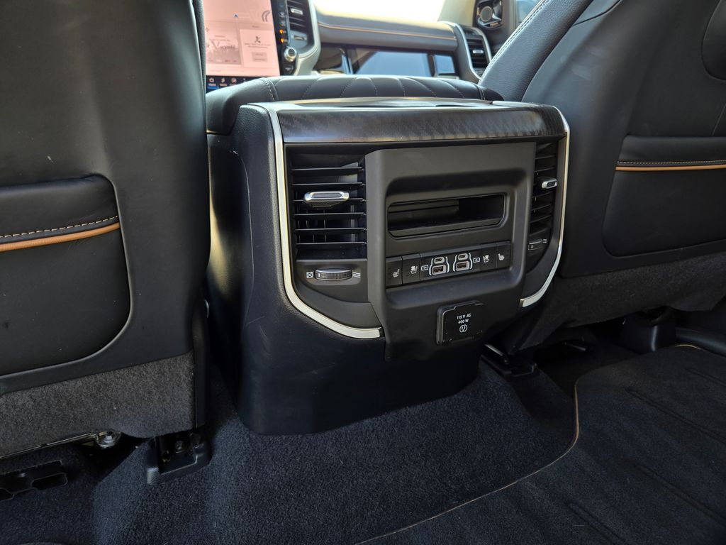 2025 Ram 1500 photo 30