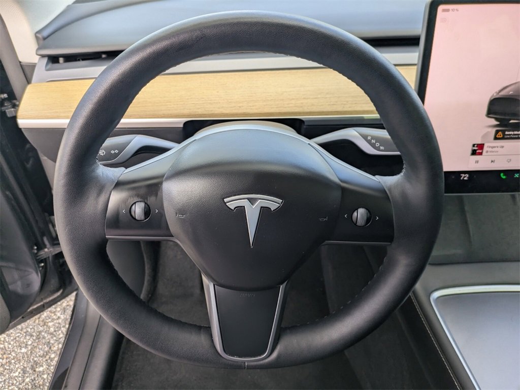 2023 Tesla Model Y Long Range photo 17