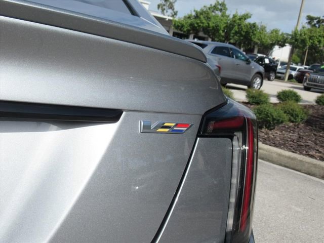 2026 Cadillac CT5 V photo 8