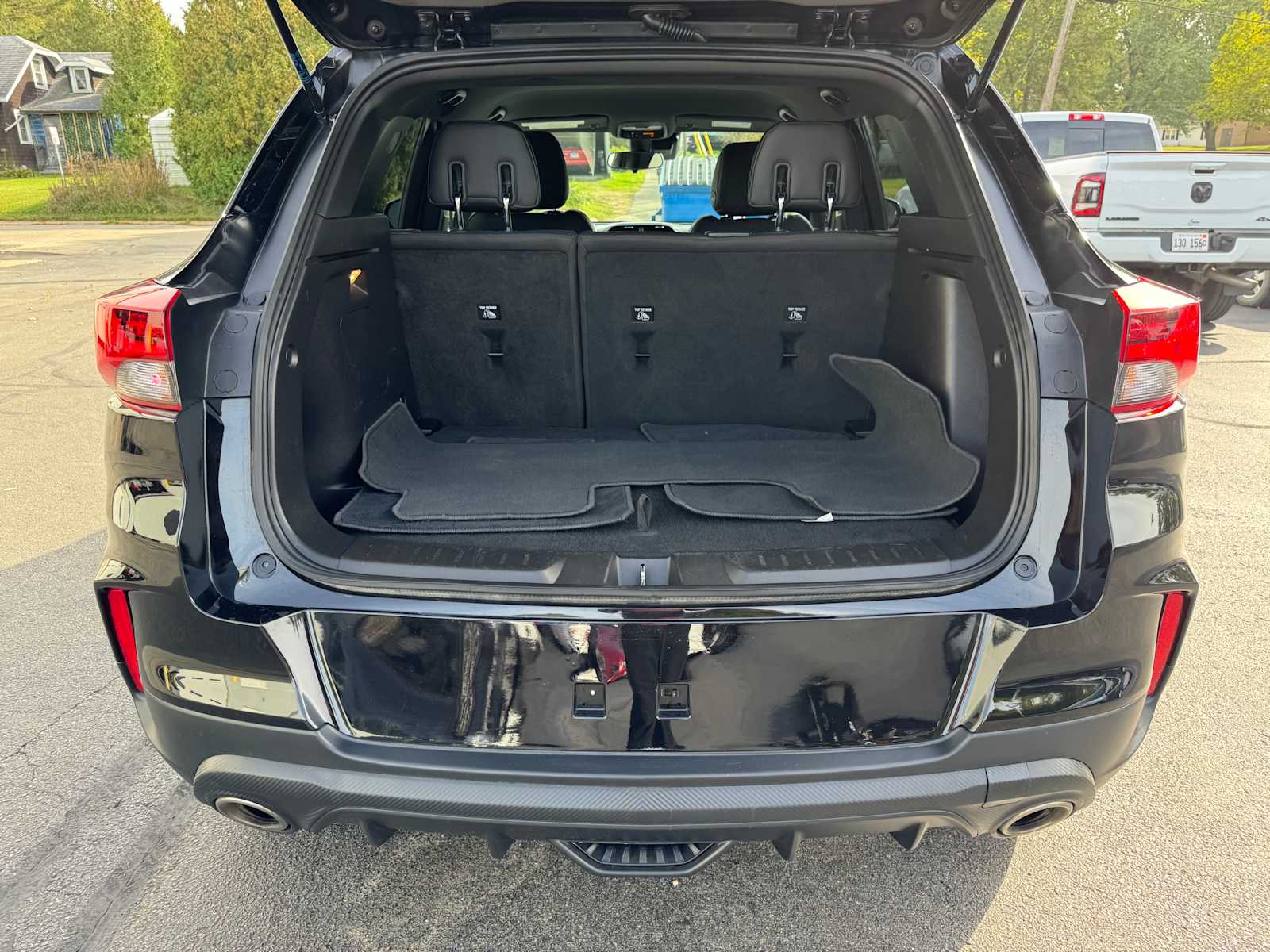 Used 2023 Mosaic Black Metallic Chevrolet RS image 14