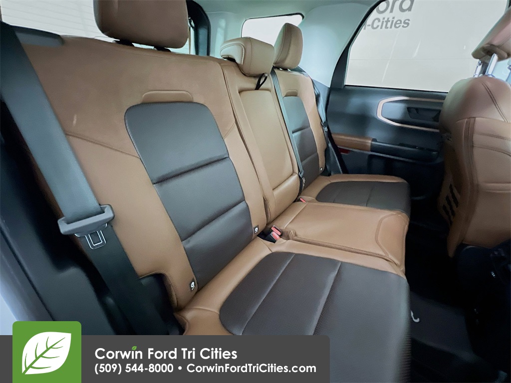 2024 Ford Bronco Sport Badlands photo 16