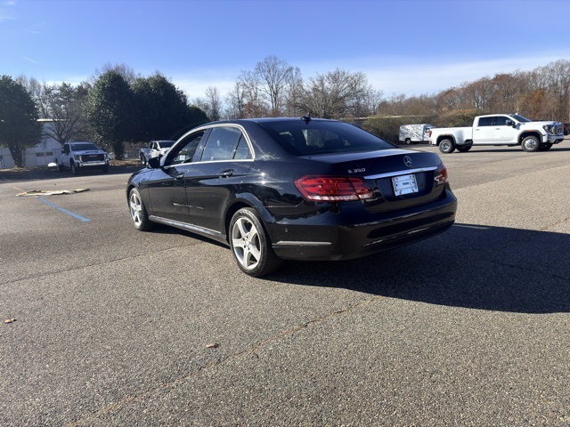 2015 Mercedes Benz E 350 4MATIC photo 3