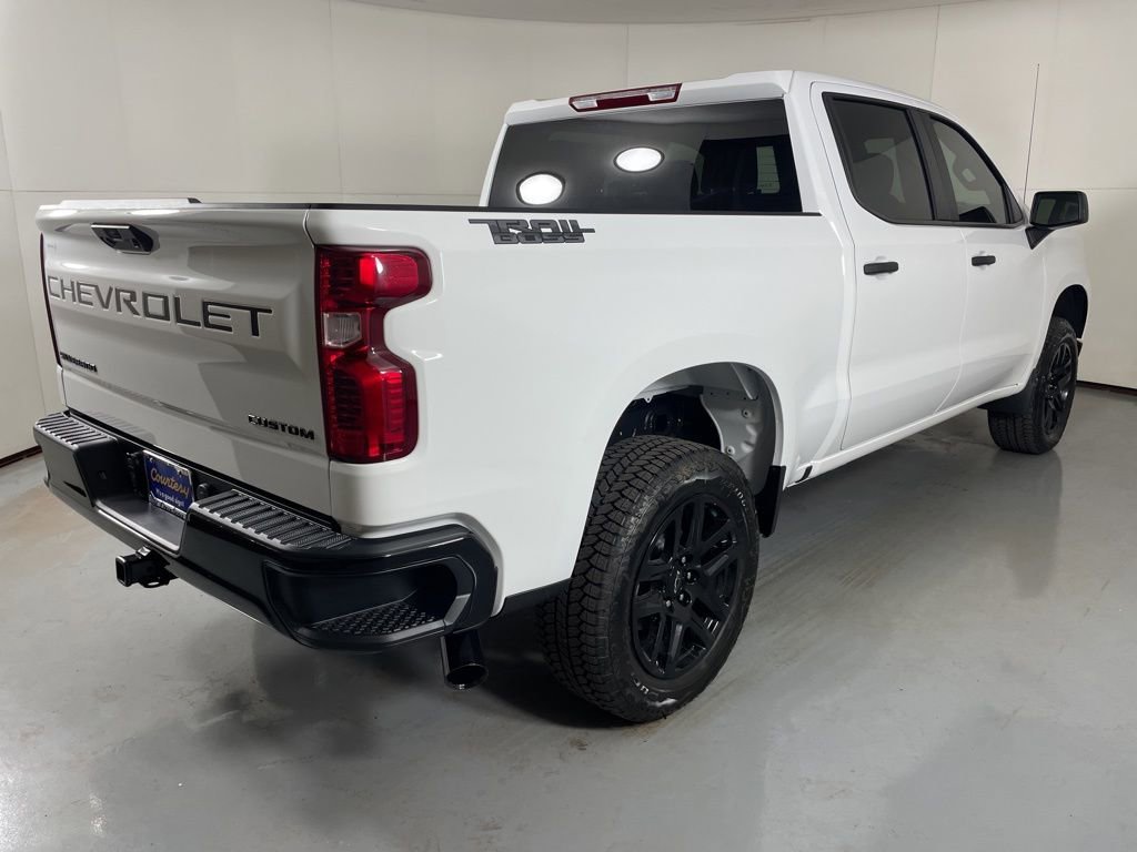 2026 Chevrolet Silverado 1500 Custom Trail Boss photo 4