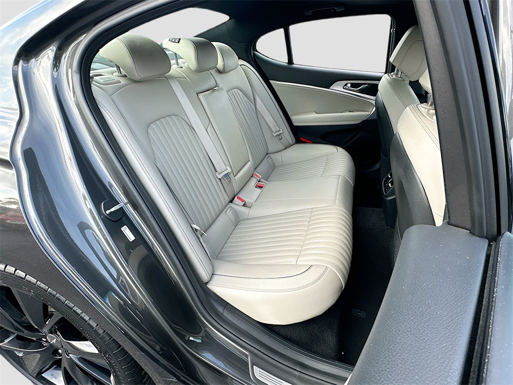 2023 Genesis G70 Advanced 3.3T Sport Prestige photo 26