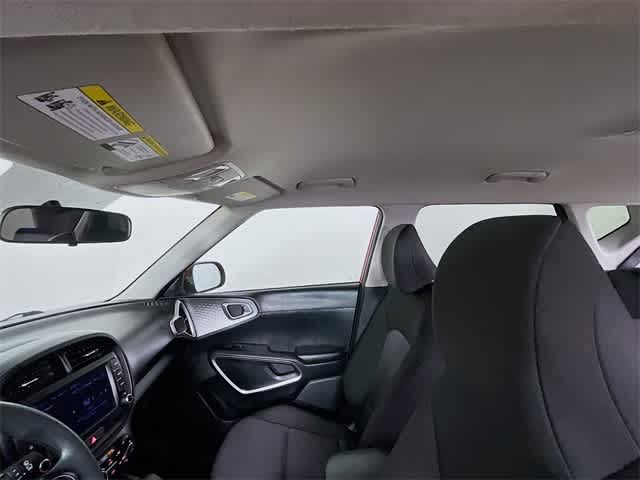 2022 Kia Soul LX photo 9
