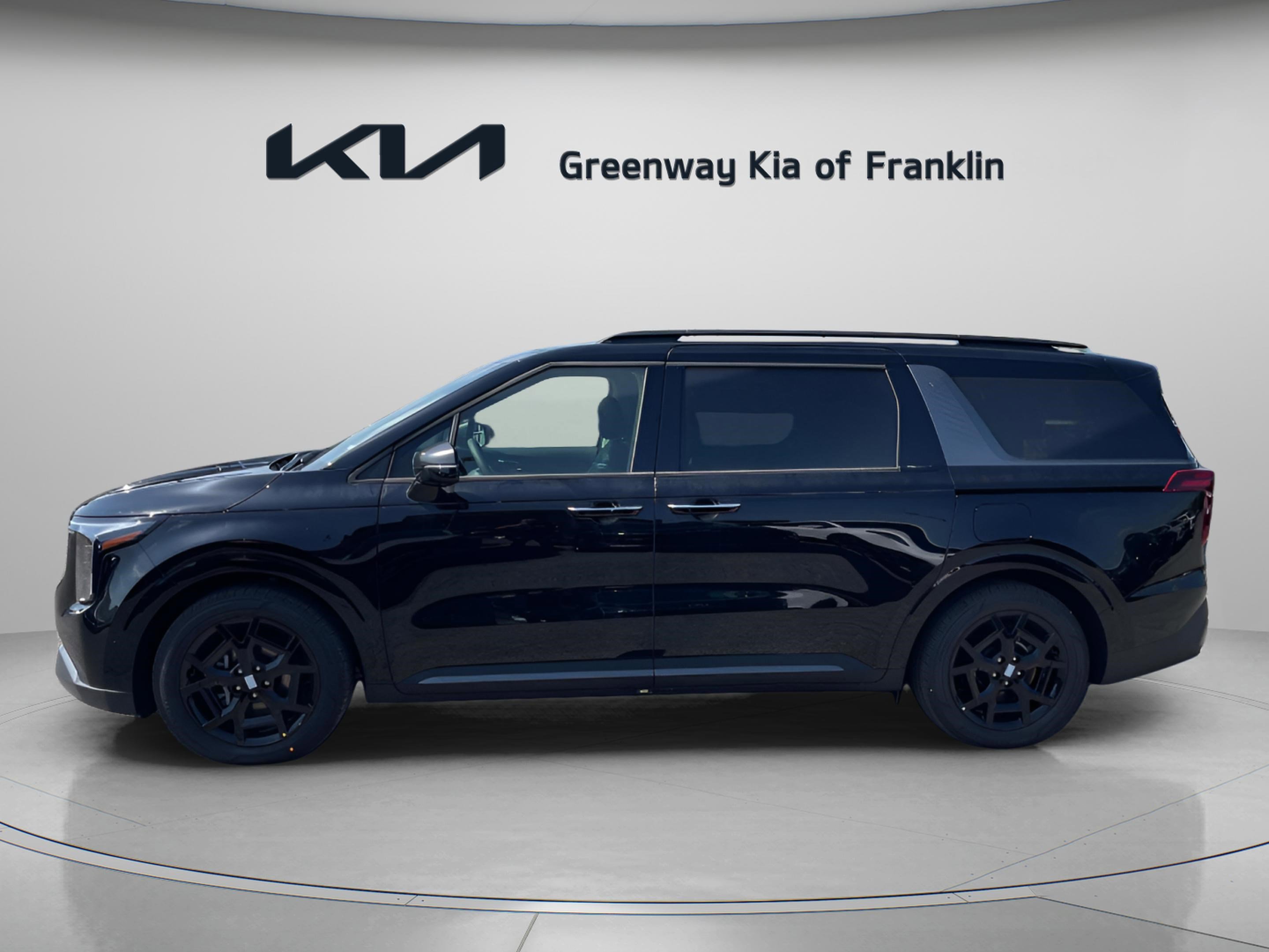 2026 Kia Carnival SX Prestige photo 2