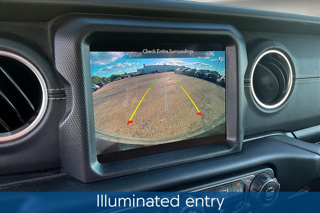 2021 Jeep Wrangler Unlimited Sahara 4xe photo 13