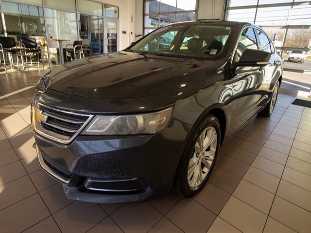 2015 Chevrolet Impala 2LT photo 2