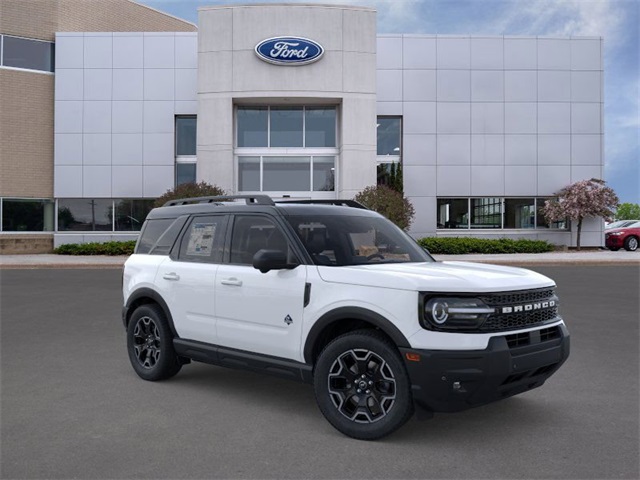 2025 Ford Bronco Sport Outer Banks photo 5