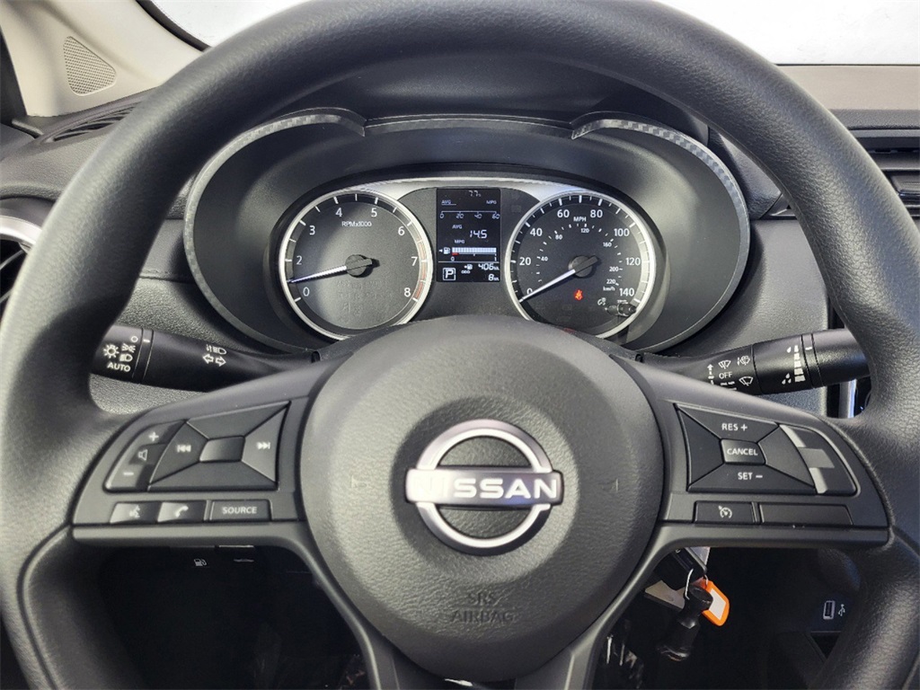 2025 Nissan Versa S photo 6