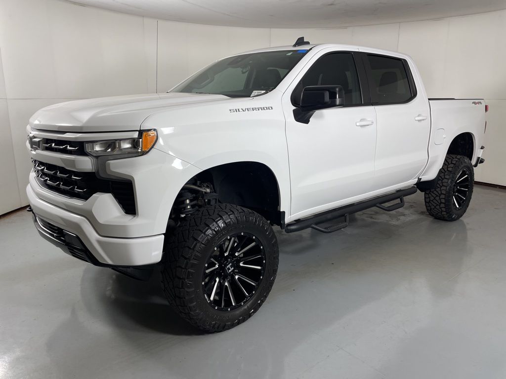 2023 Chevrolet Silverado 1500 RST photo 5