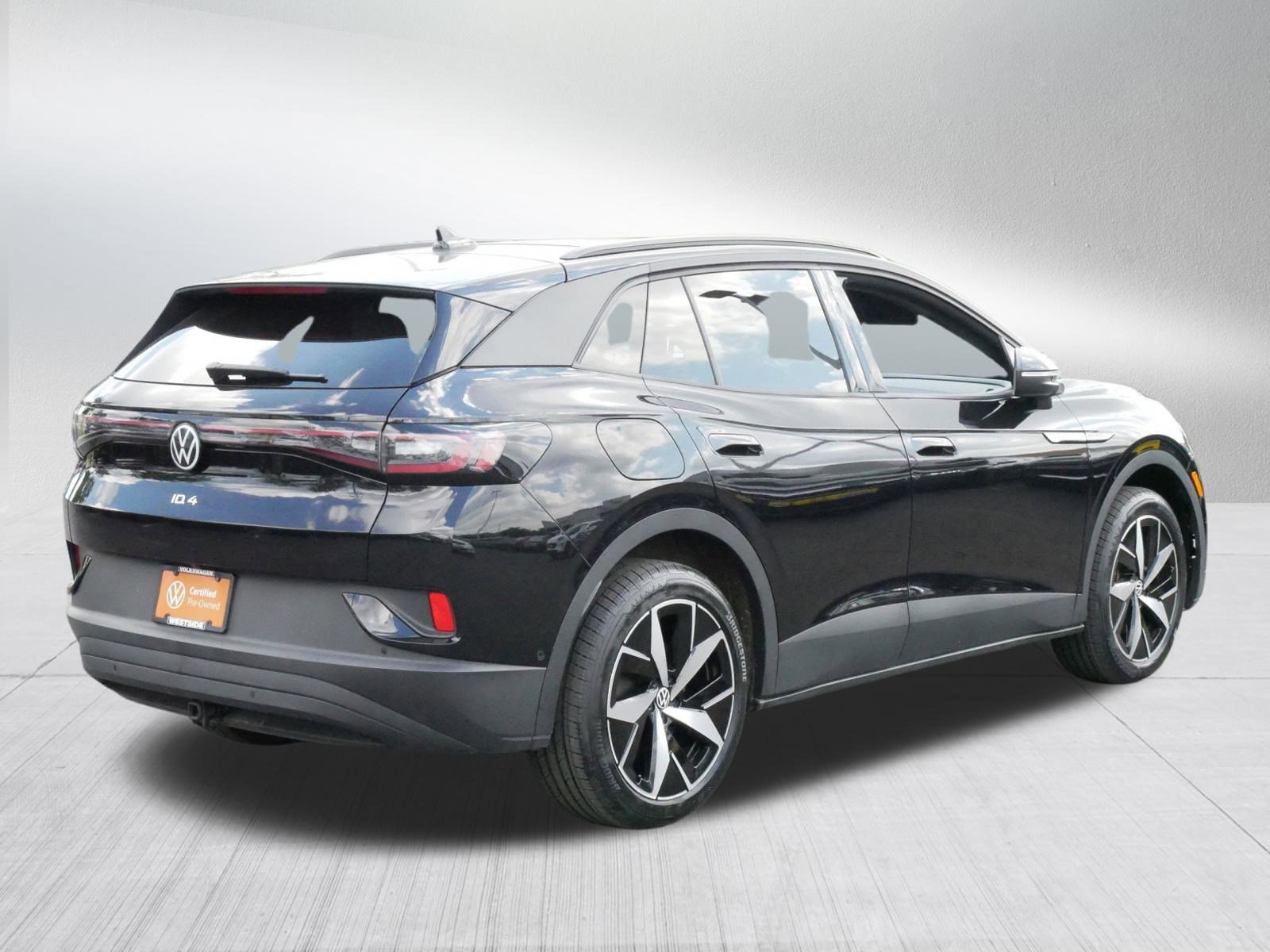 2023 Volkswagen ID.4 Pro S photo 7
