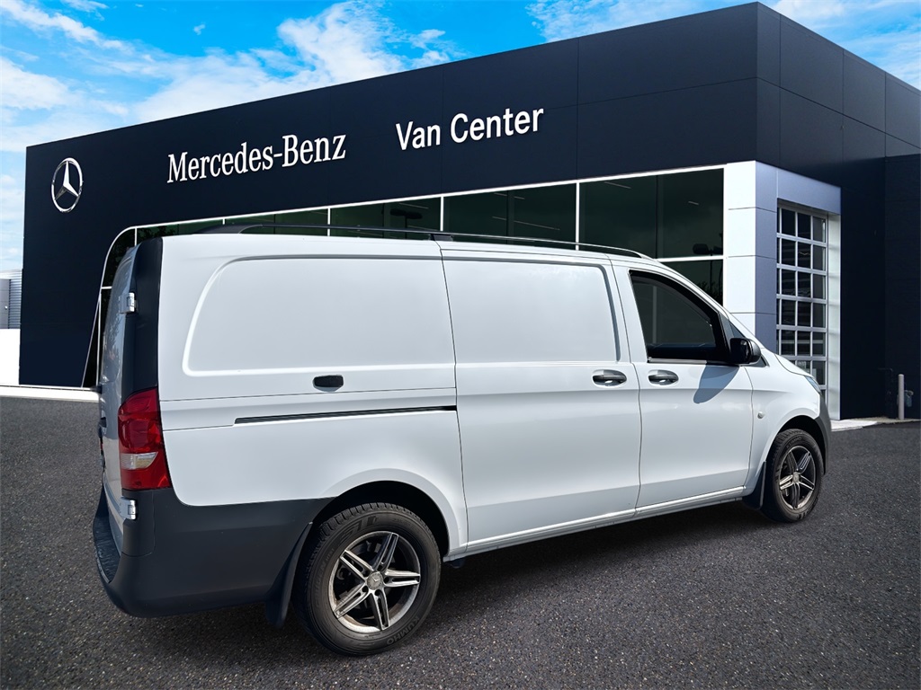 2021 Mercedes Benz Metris Cargo photo 2