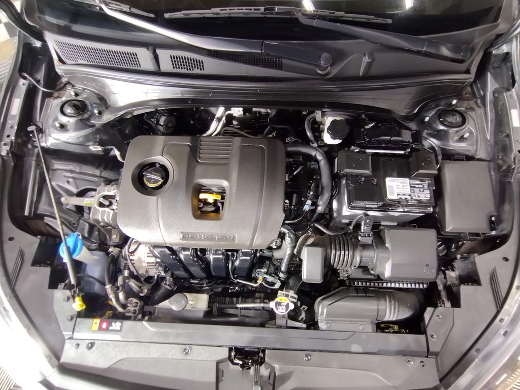 2023 Kia Forte LXS photo 7