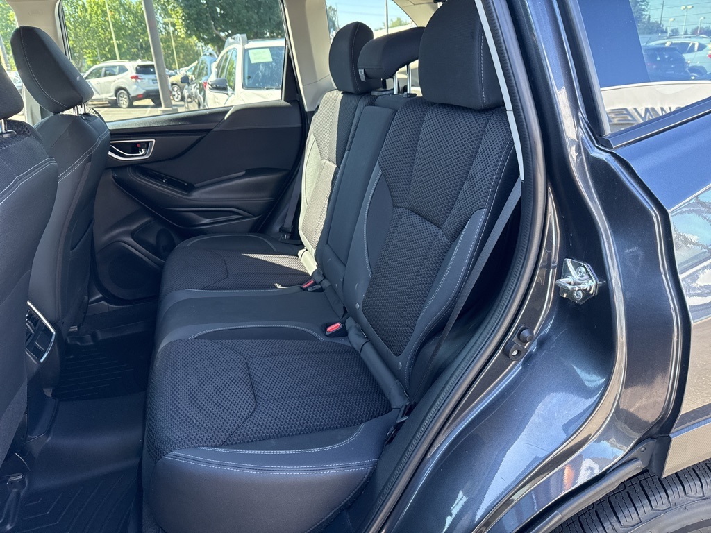 2019 Subaru Forester Premium photo 22