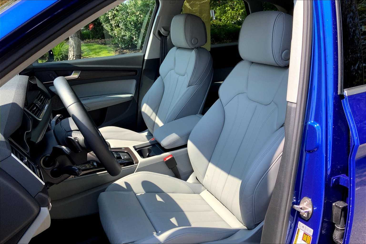 2024 Audi Q5 S line Premium Plus photo 8