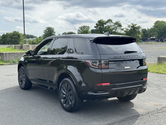 2022 Land Rover Discovery Sport S R-Dynamic photo 3