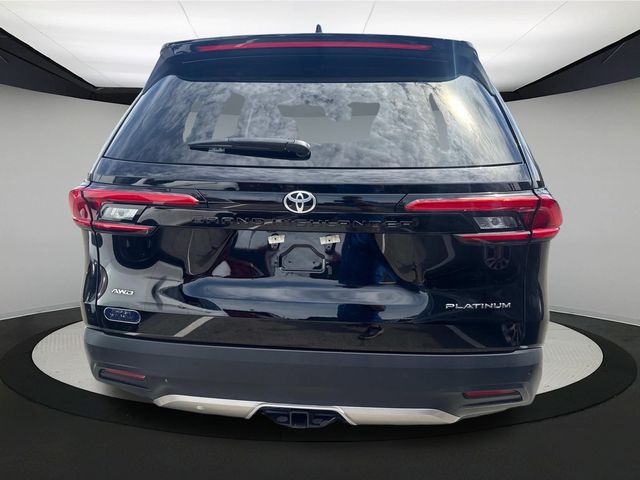 2024 Toyota Grand Highlander Platinum photo 4